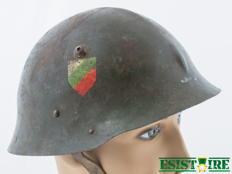 Casque български M 36 type " Short Visor "