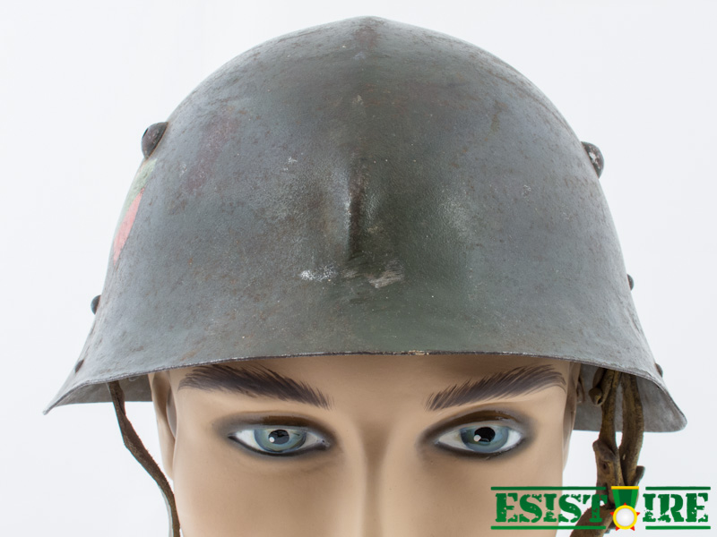 Casque български M 36 type " Short Visor "