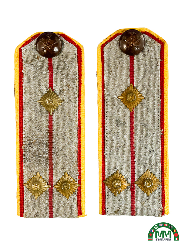 Epaulettes българскиs blindés