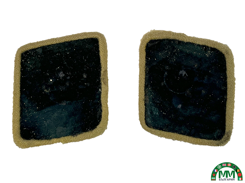 Pattes de col български blindés
