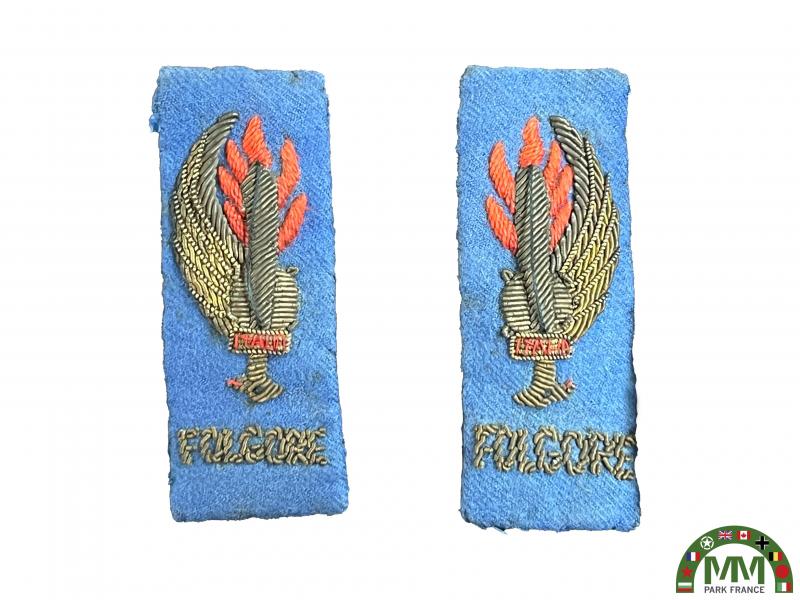 Pattes de col parachutiste italien " Folgore "