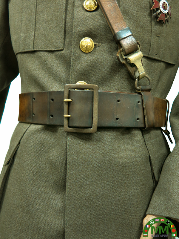 Пълна униформа général български