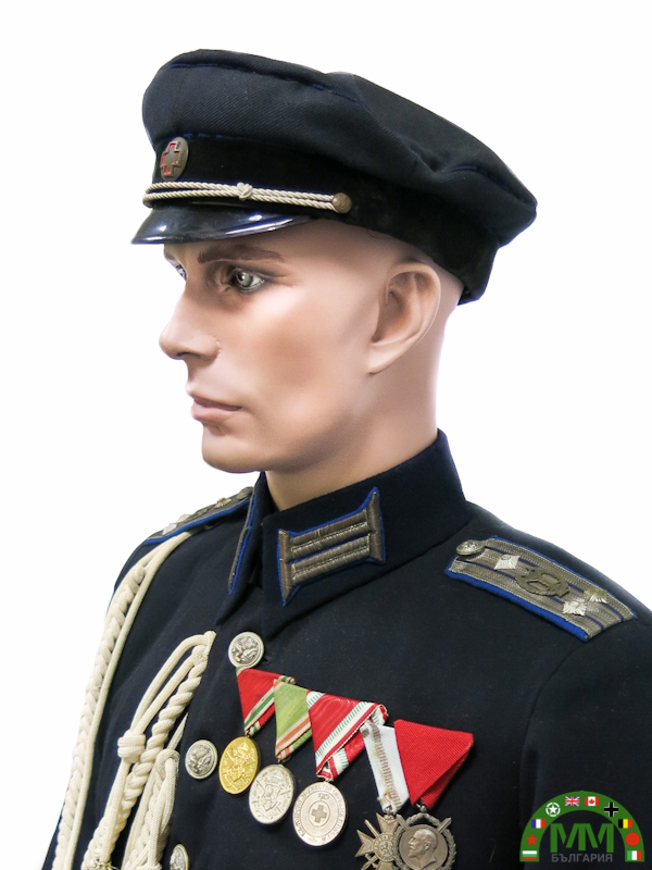 Пълна униформа български