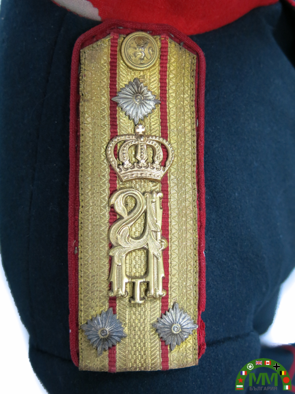 Пълна униформа български