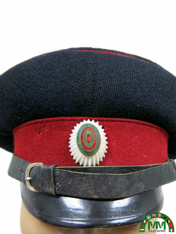 Пълна униформа български