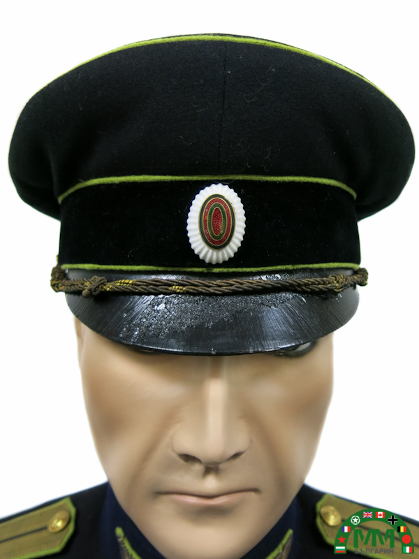 Пълна униформа български