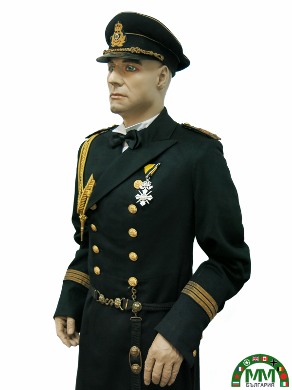 Пълна униформа marine български