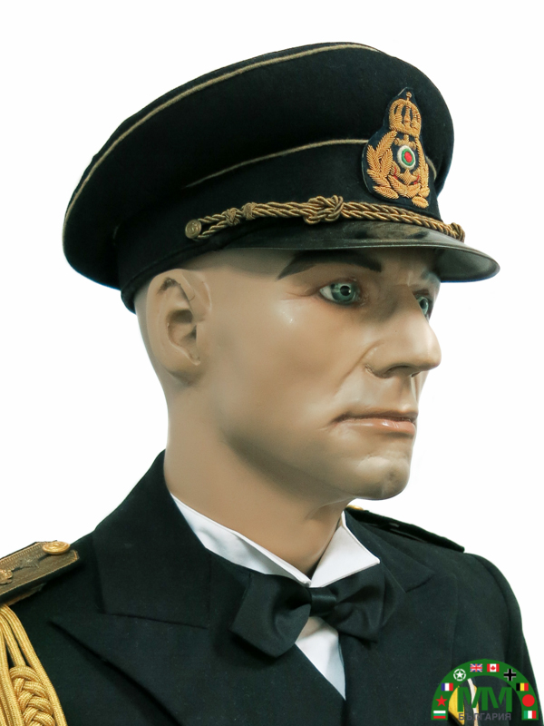 Пълна униформа marine български