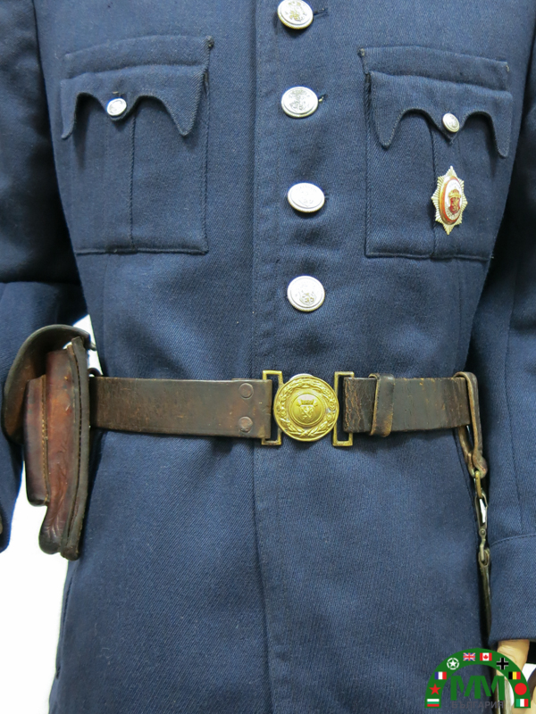 Пълна униформа police български
