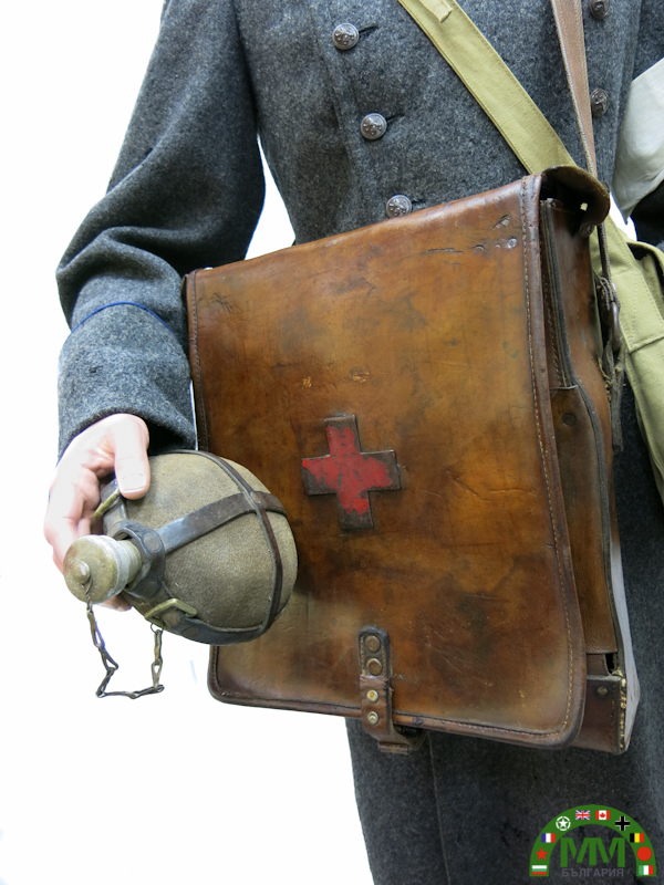 Пълна униформа български médecin